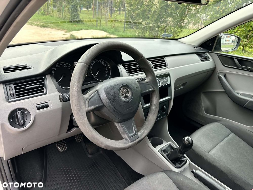 Skoda RAPID 1.4 TDI DPF Joy - 6