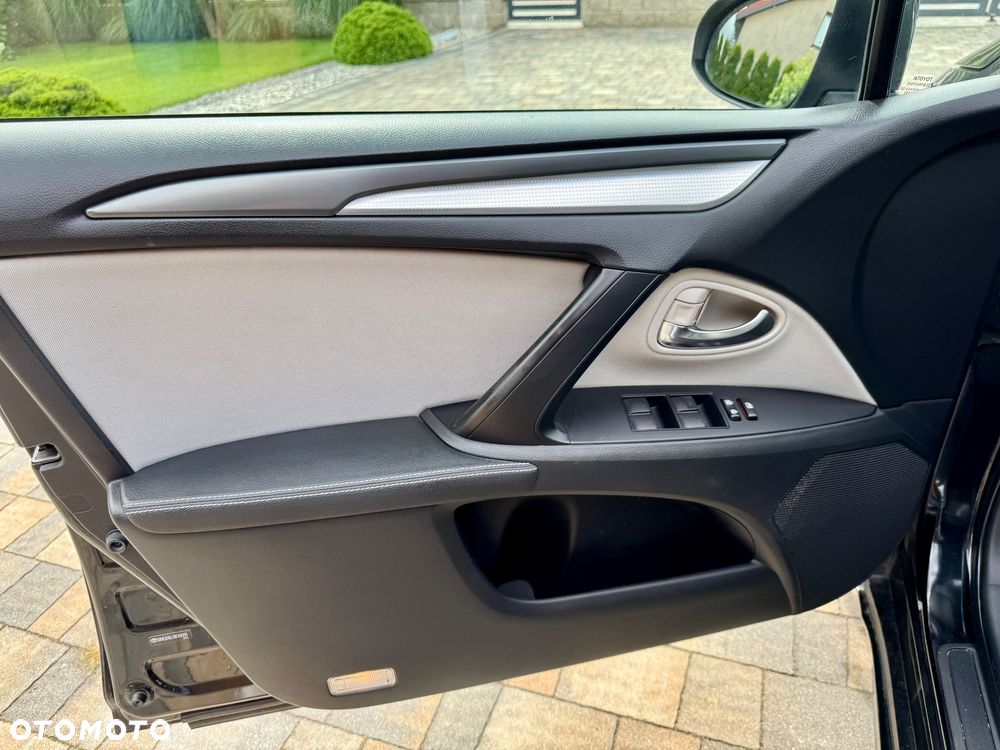 Toyota Avensis Combi 1.8 Multidrive S Executive - 12
