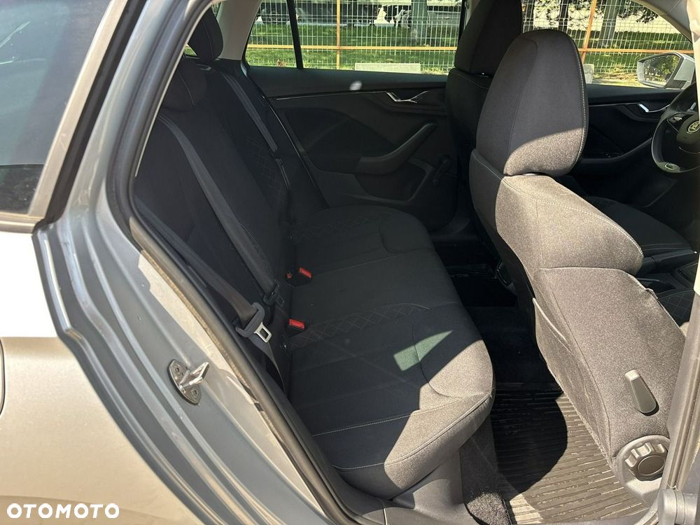 Skoda Scala 1.0 TSI Ambition DSG - 17