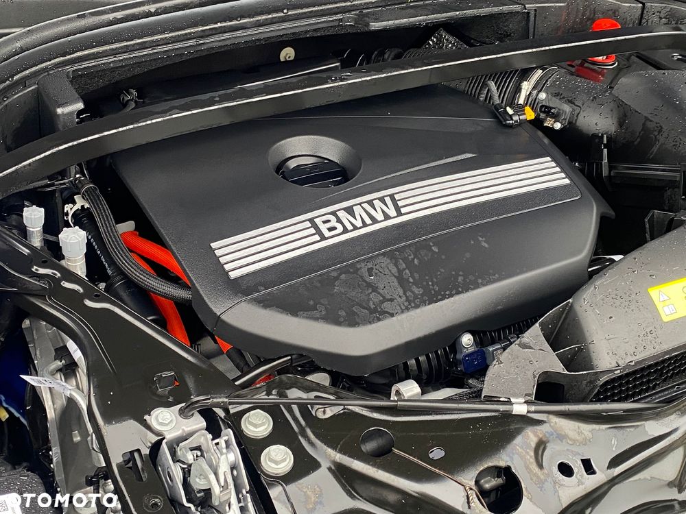 BMW X1 xDrive25e M Sport Edition - 7