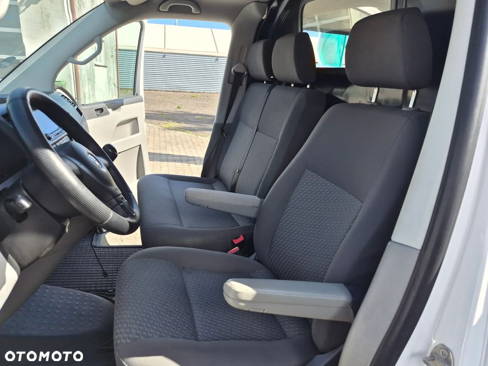 Volkswagen Transporter - 15