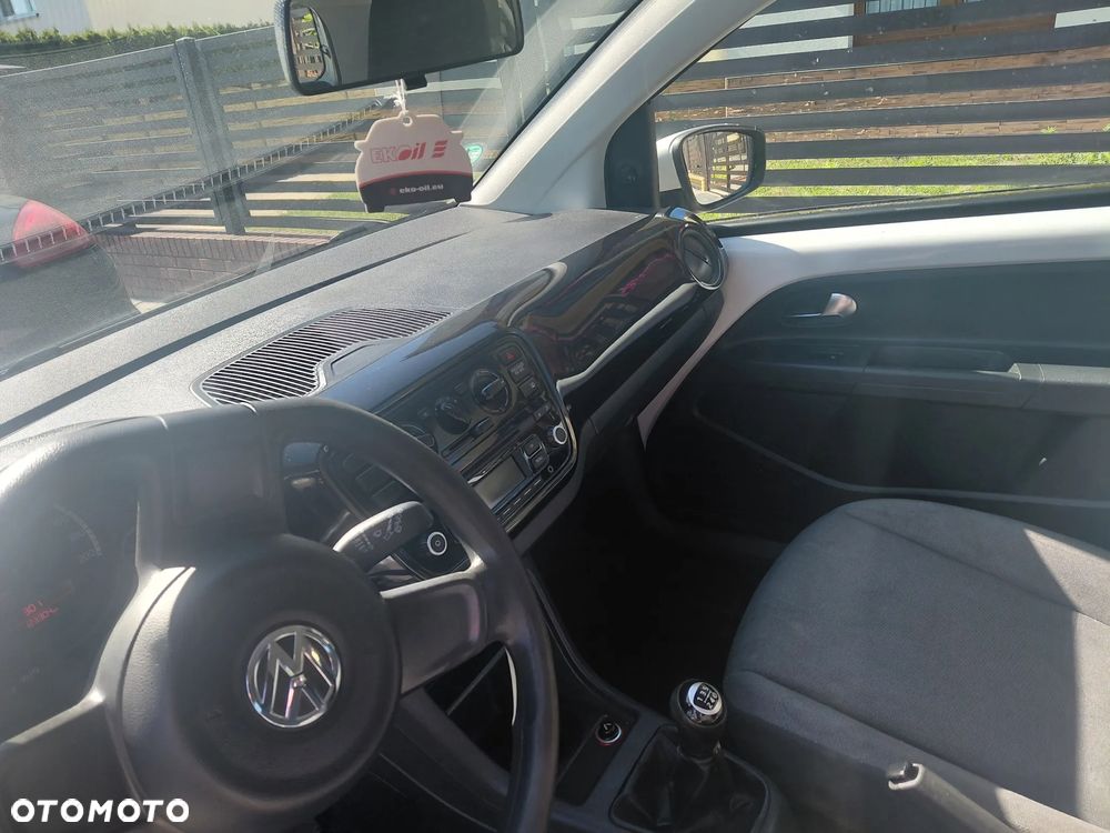 Volkswagen up! white - 20