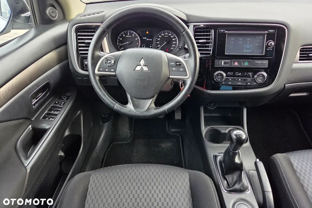 Mitsubishi Outlander 2.0 City Style 2WD - 21