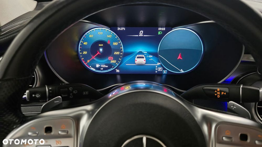 Mercedes-Benz GLC 300 d 4Matic 9G-TRONIC AMG Line Plus - 35