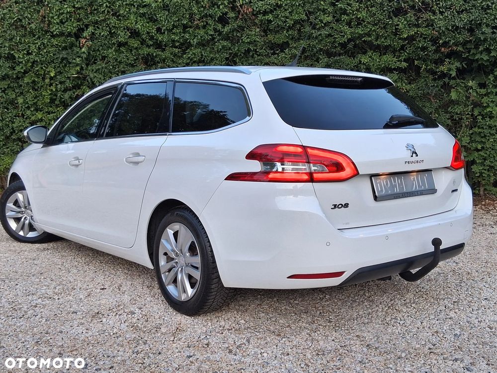 Peugeot 308 SW 1.6 BlueHDi Allure S&S - 2
