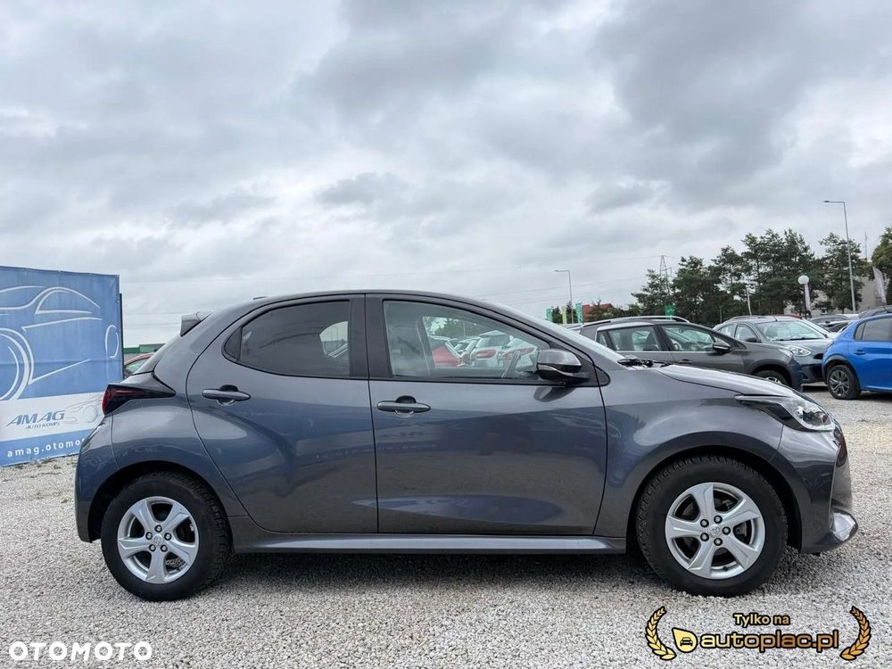 Toyota Yaris - 5