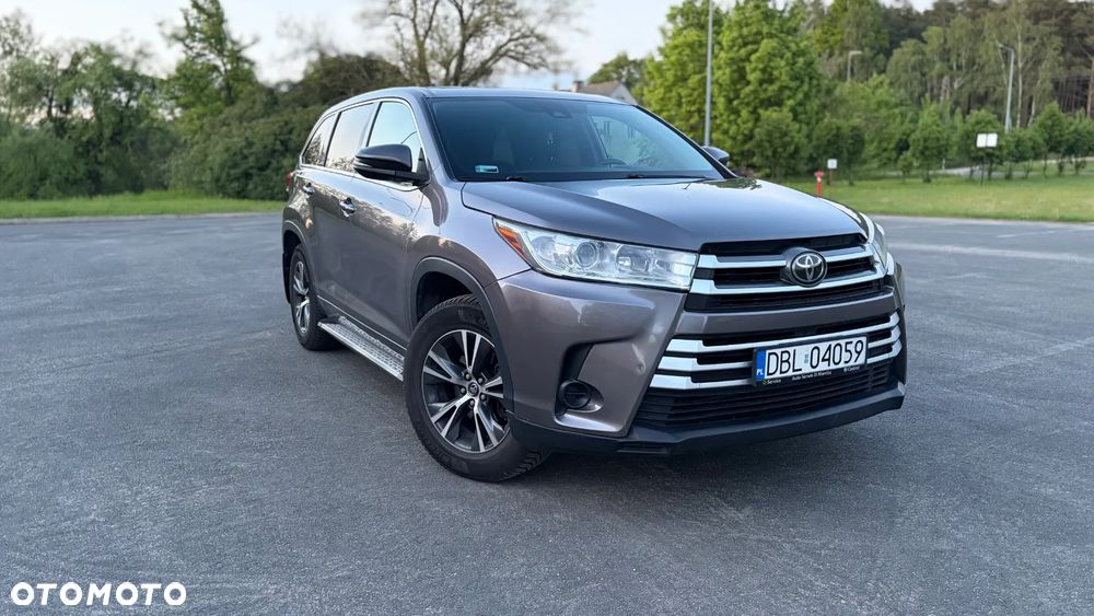 Toyota Highlander - 1