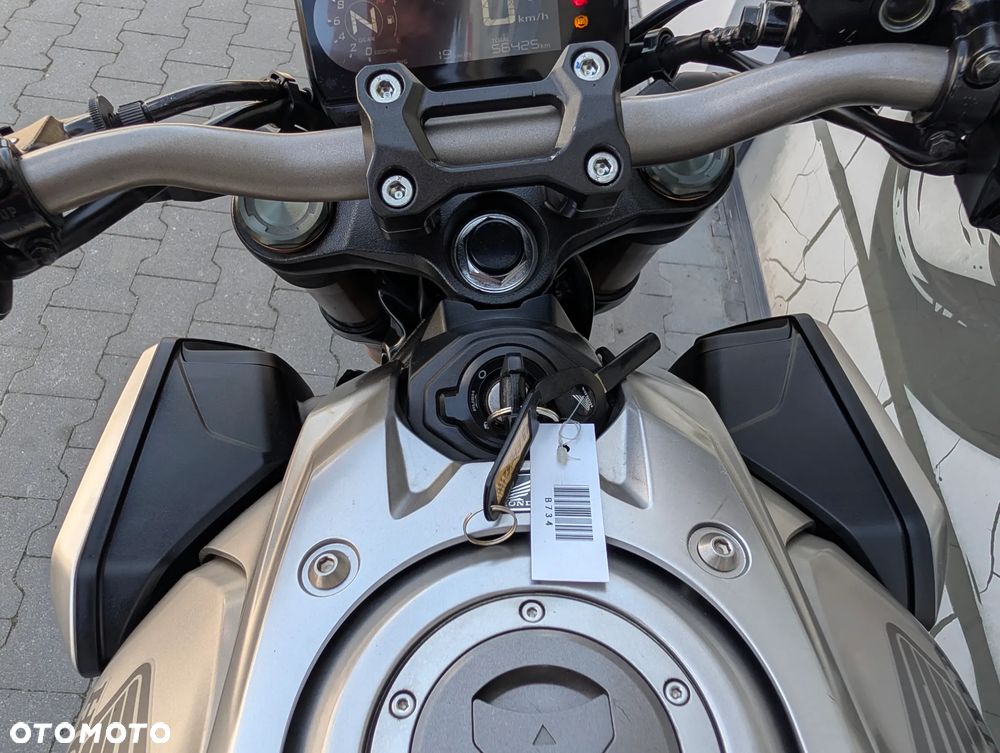 Honda CBF - 11