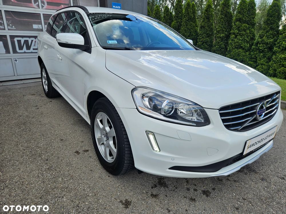 Volvo XC 60 D4 Drive-E Momentum - 1