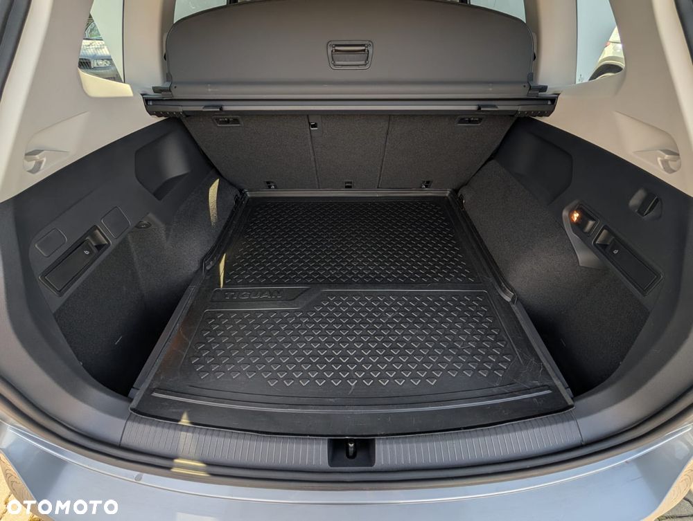 Volkswagen Tiguan 2.0 TDI SCR 4Mot Highline DSG - 12