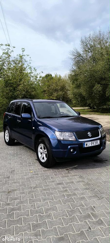 Suzuki Grand Vitara 2.0 - 8