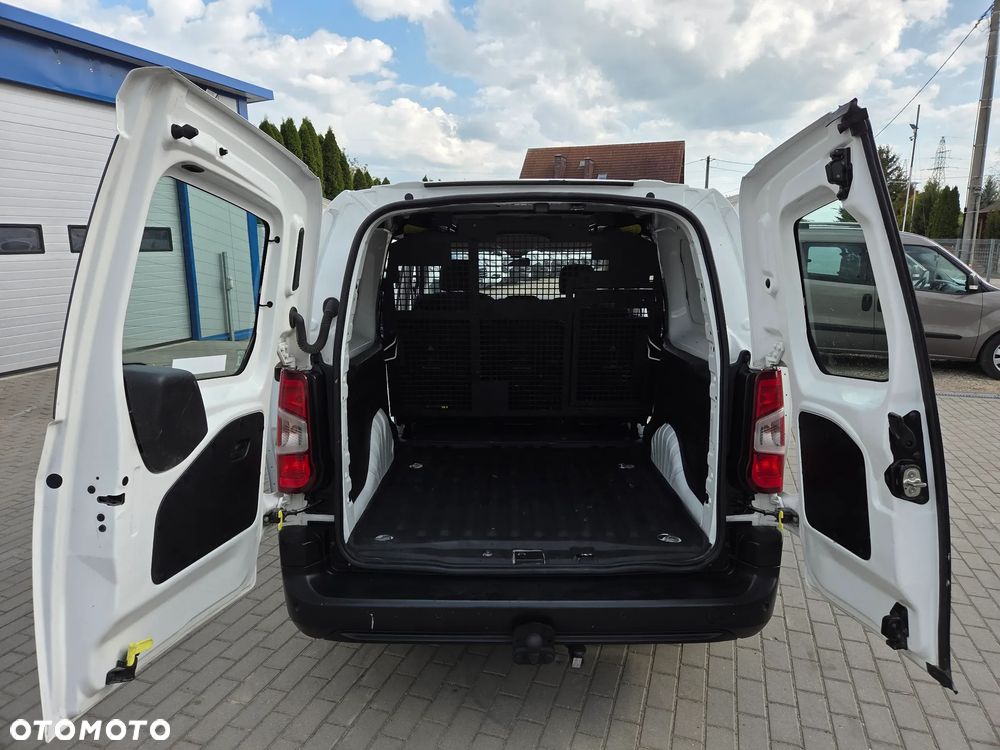 Toyota Proace City - 18