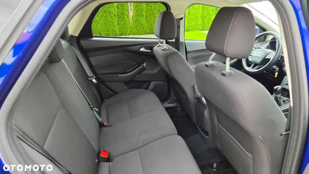 Ford Focus 1.0 EcoBoost Titanium - 22