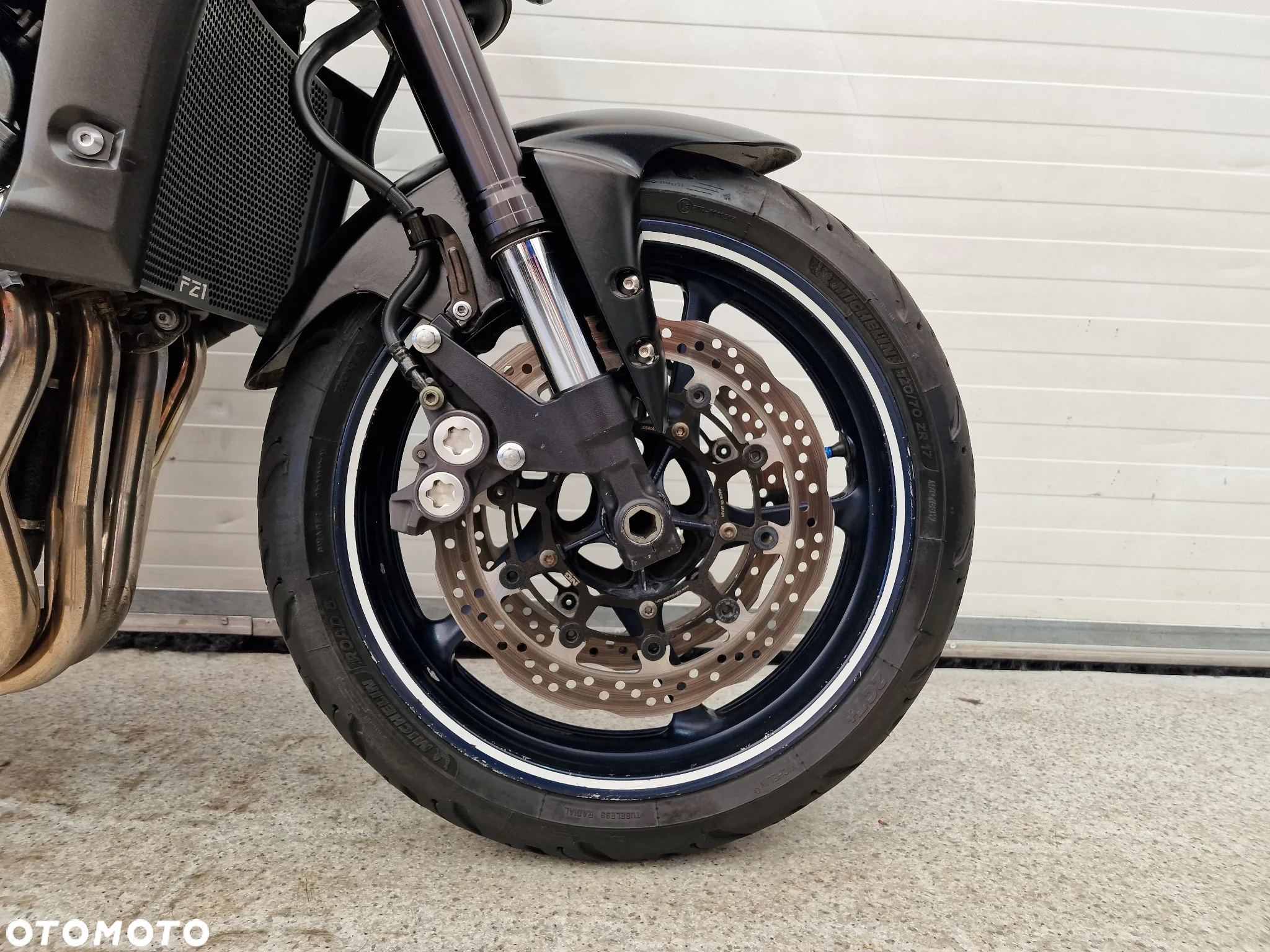 Yamaha FZ - 22