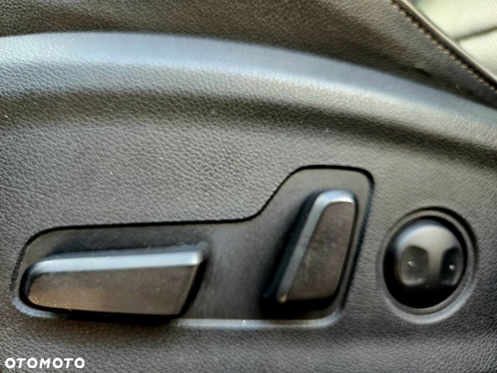 Kia Sportage 1.7 CRDI Business Line 2WD DCT - 25