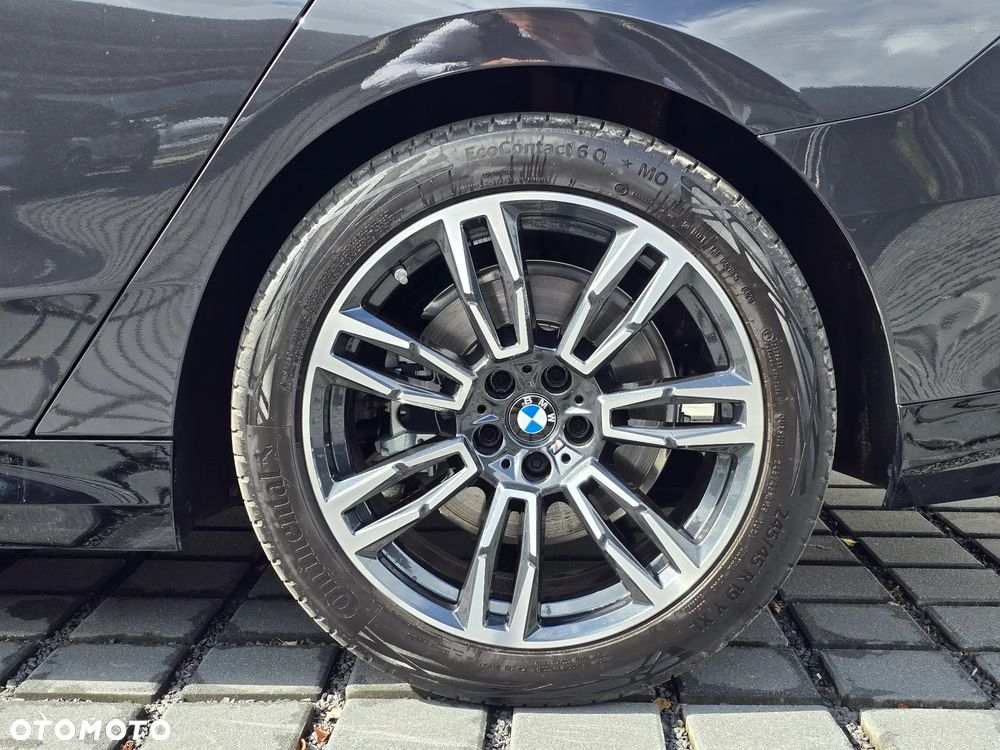 BMW Seria 5 520d xDrive mHEV M Sport - 18