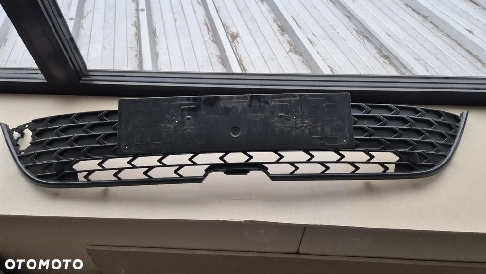 DOLNA KRATKA ZDERZAKA PRZOD TOYOTA COROLLA E21 53112-02E20