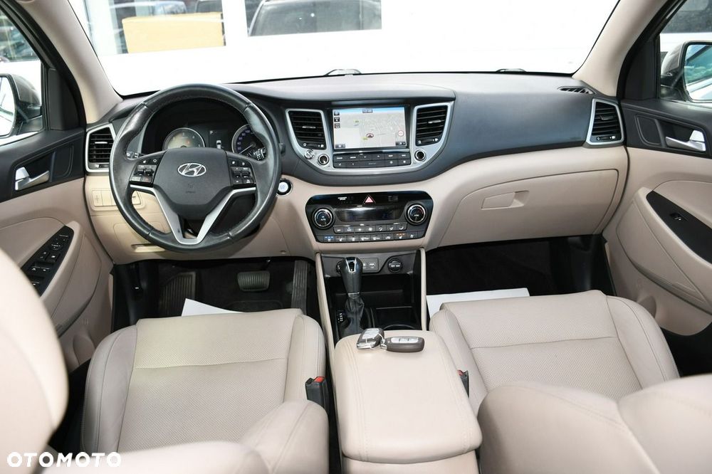 Hyundai Tucson - 22