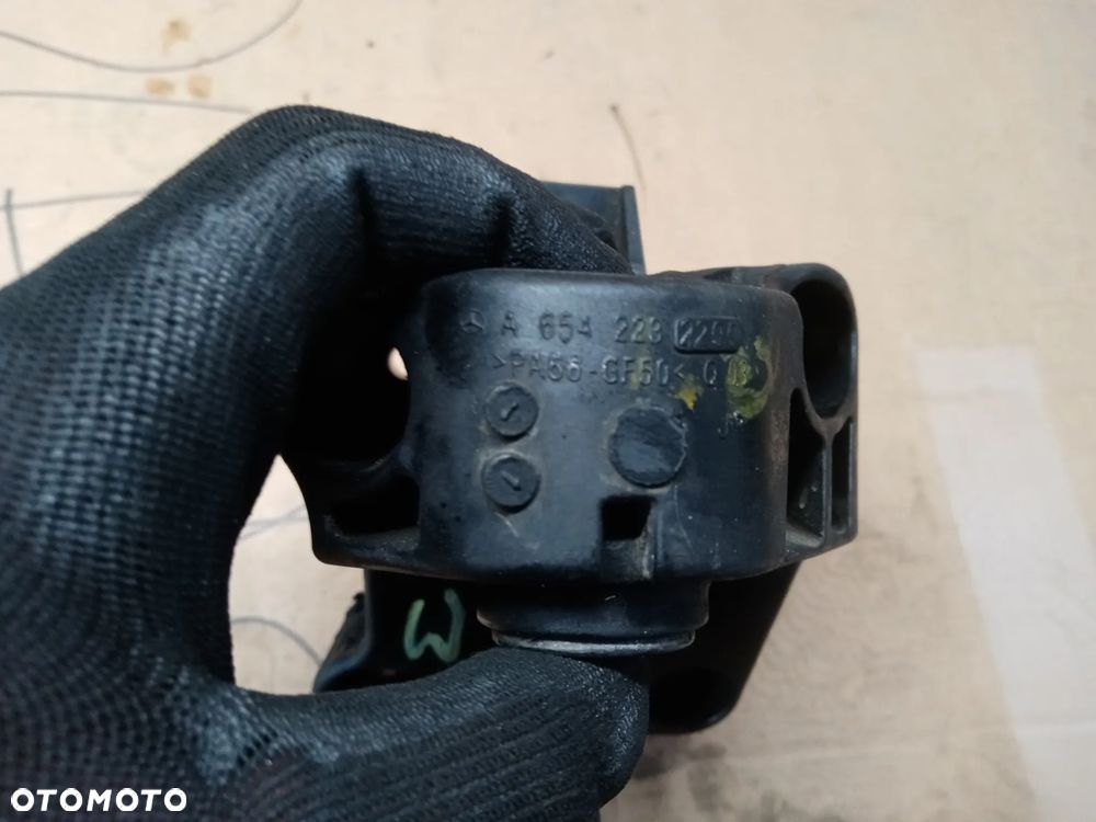 Łapa silnika mocowanie Mercedes E-Klasa W213 2.0 CDI A6542232200 - 4