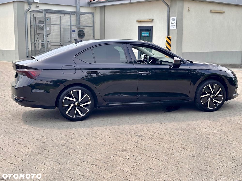 Skoda Octavia 1.5 TSI ACT Sportline - 7