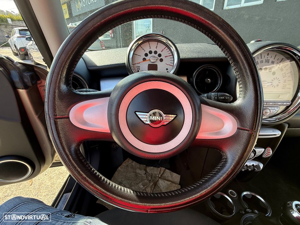 MINI Clubman Cooper D - 11