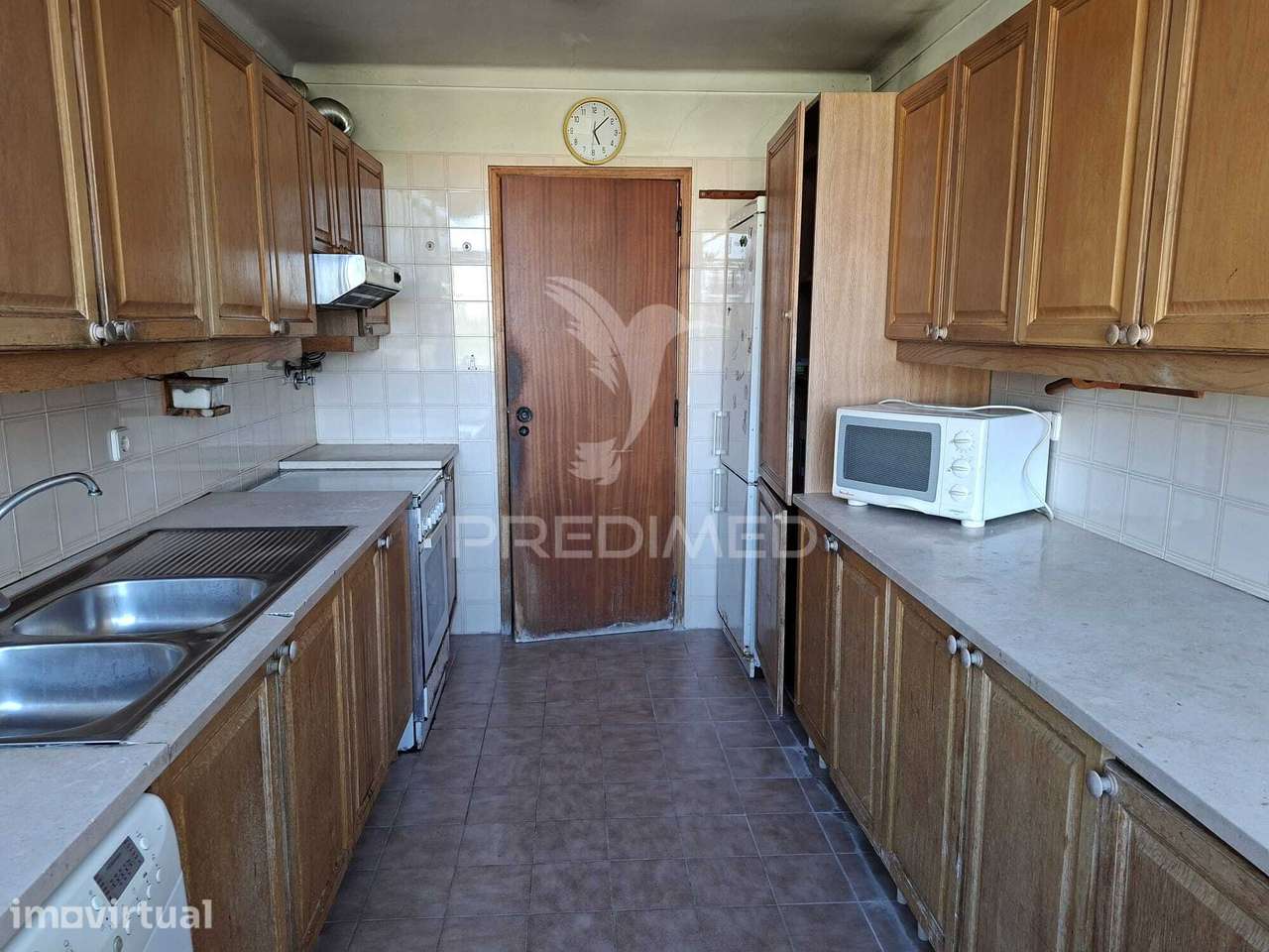 Apartamento T2 Santo António dos Cavaleiros - Grande imagem: 5/21