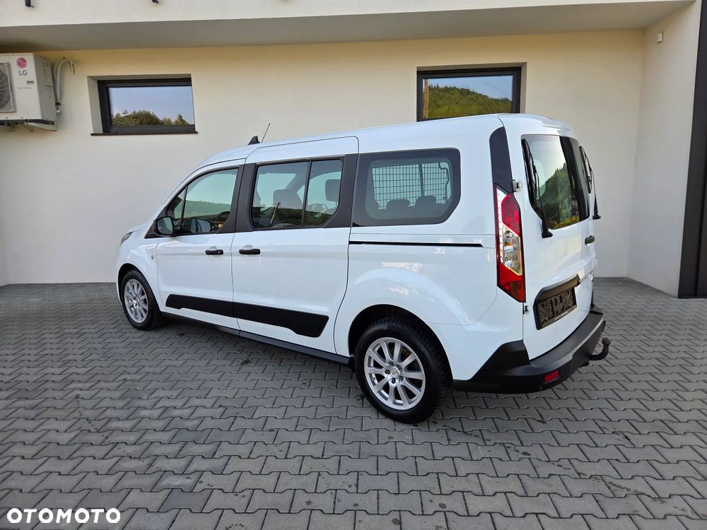 Ford Transit Connect - 18