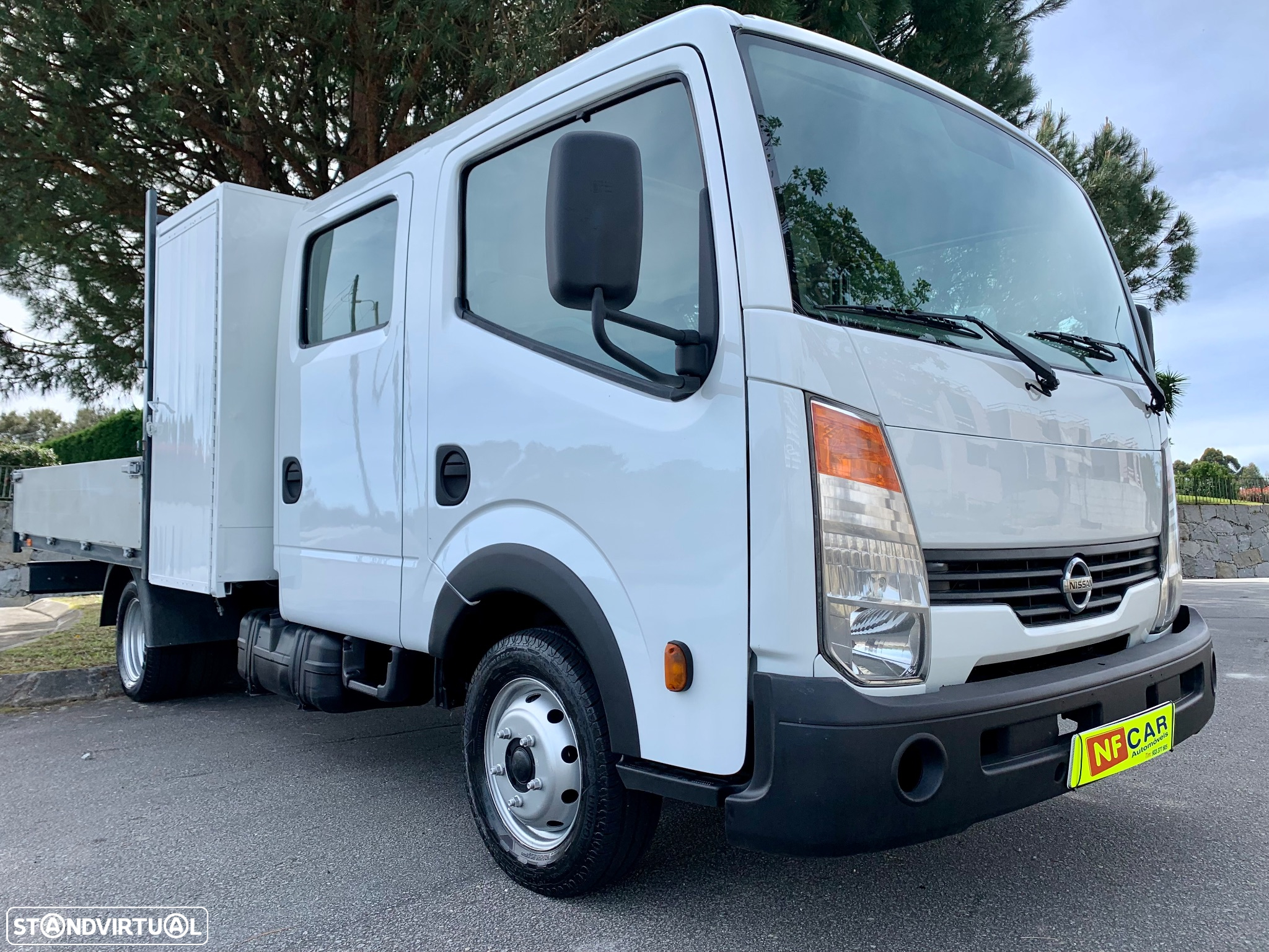 Nissan Cabstar / 6 lugares - 13