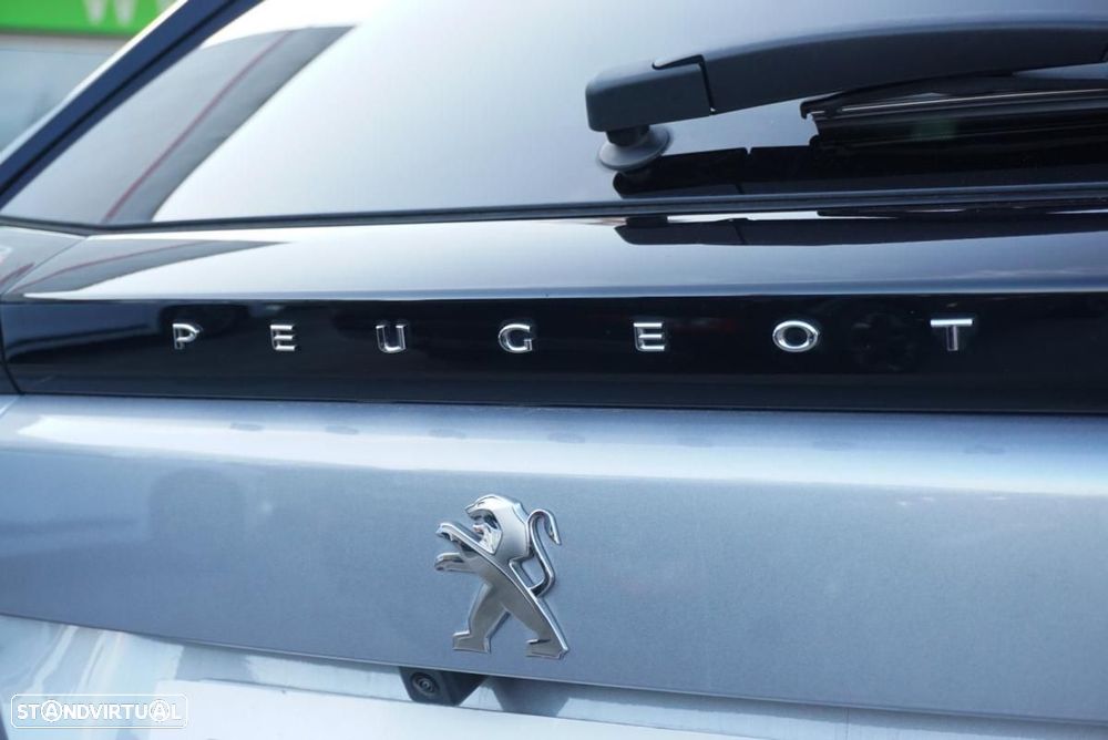Peugeot e-2008 50 kWh Allure Pack - 16