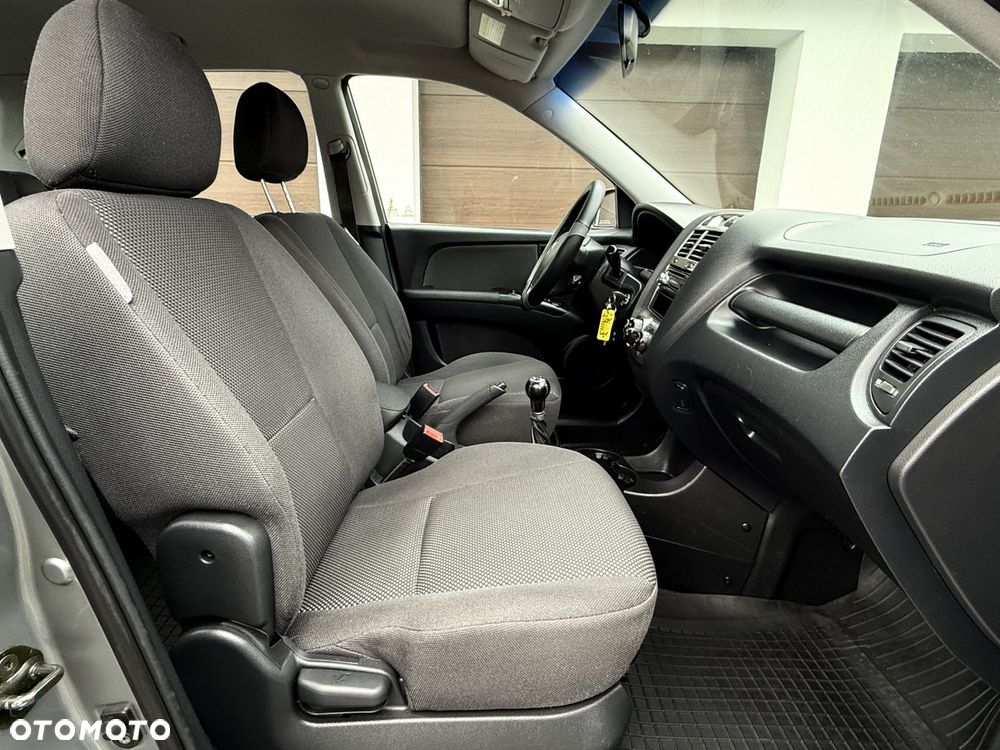 Kia Sportage 2.0 Tour 2WD - 26