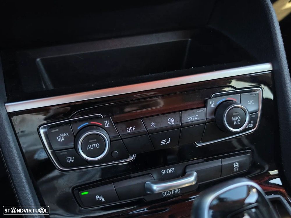 BMW 216 Active Tourer d Line Sport Auto - 17