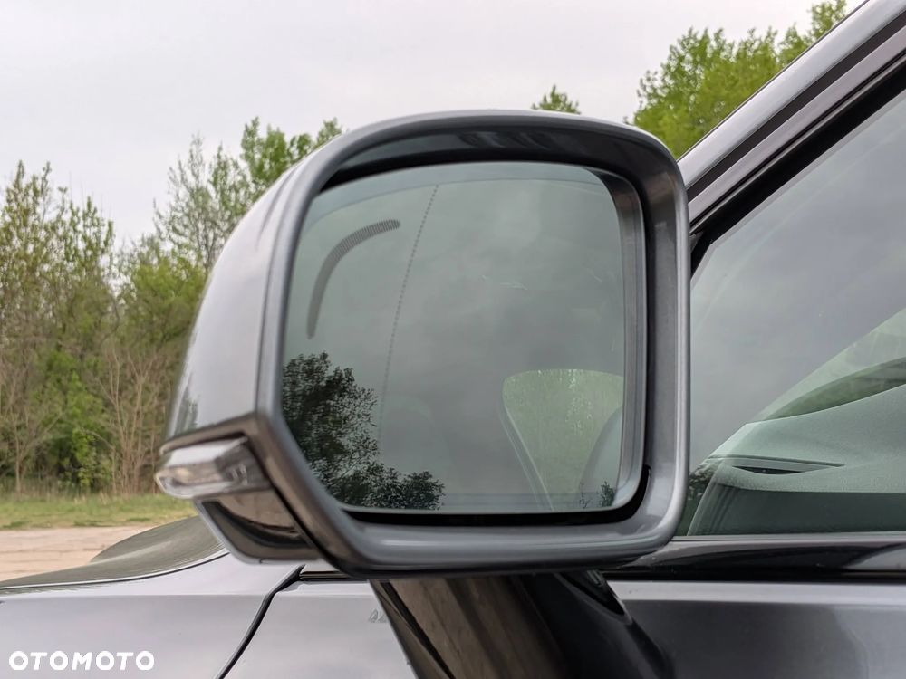 Volvo V60 Cross Country - 16