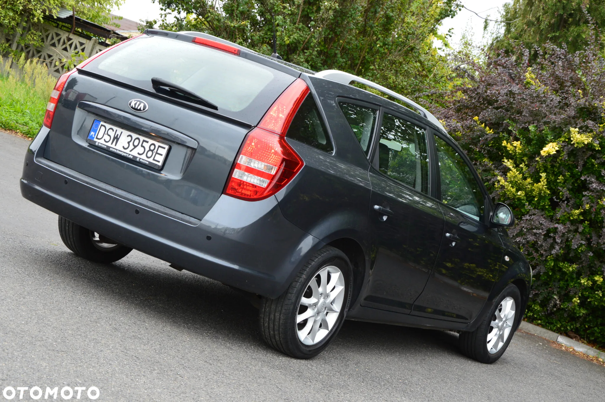 Kia Ceed Cee'd 2.0 crdi Comfort + - 19