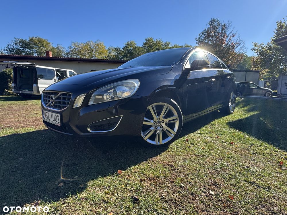 Volvo S60 - 1