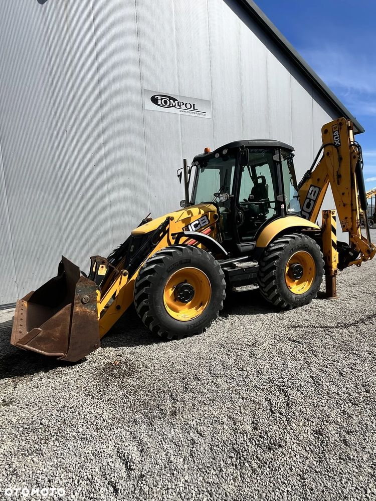 JCB 4CX - 1
