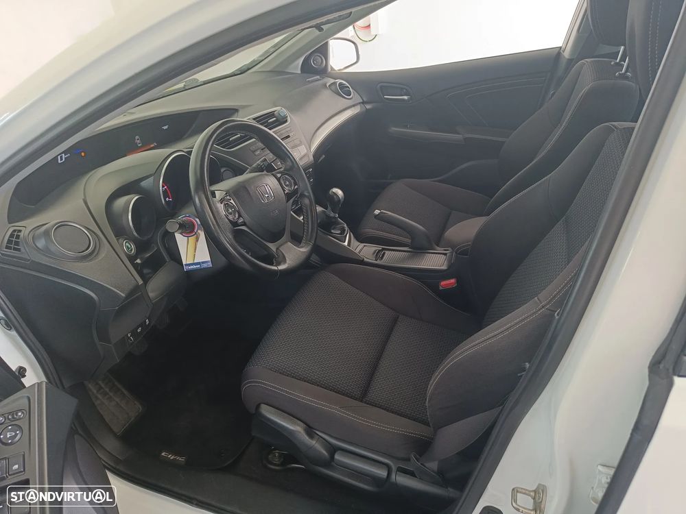 Honda Civic 1.6 i-DTEC Sport - 8