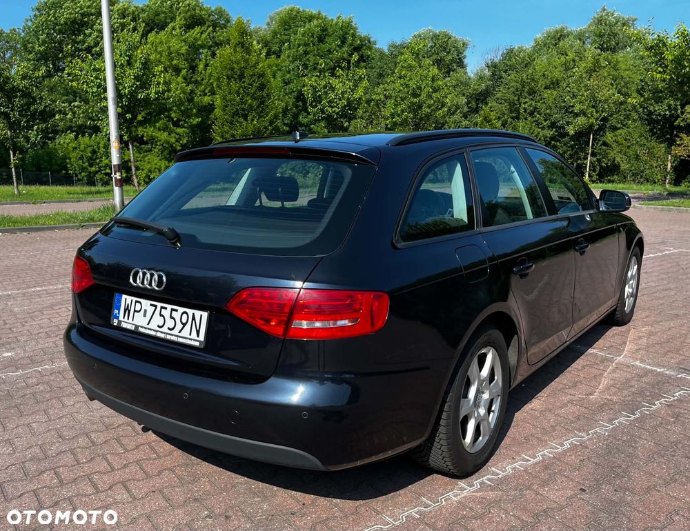 Audi A4 Avant 2.0 TDI 120g DPF Attraction - 4
