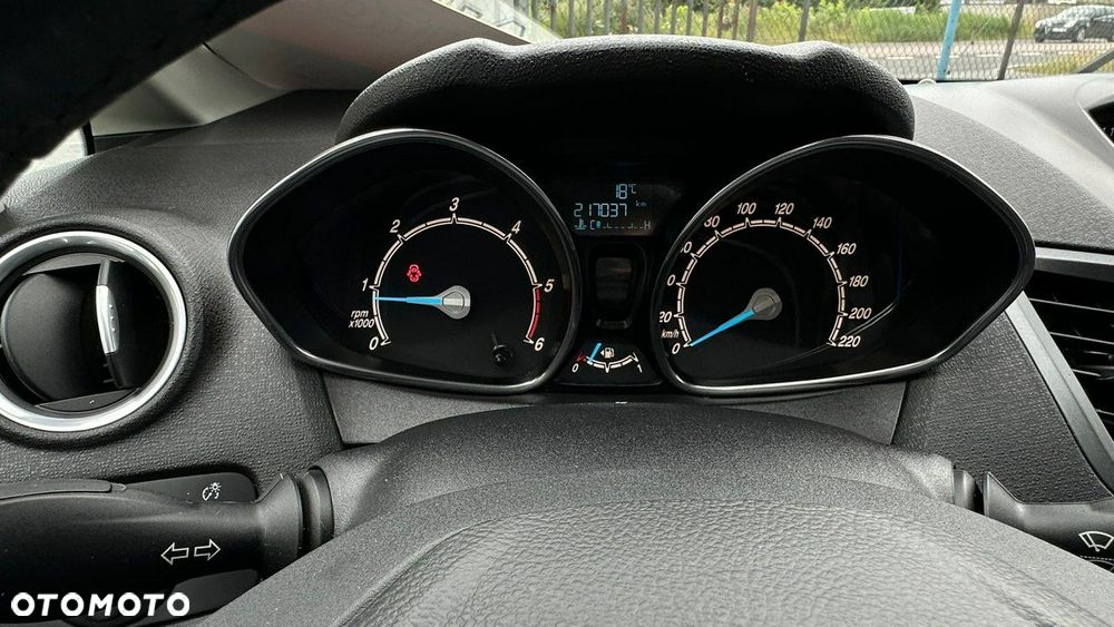 Ford Fiesta - 19
