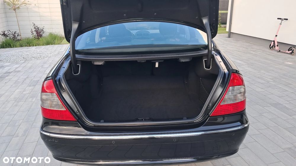 Mercedes-Benz Klasa E 200 Kompressor Elegance - 13