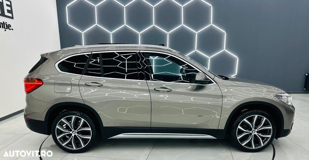 BMW X1 xDrive18d xLine - 36