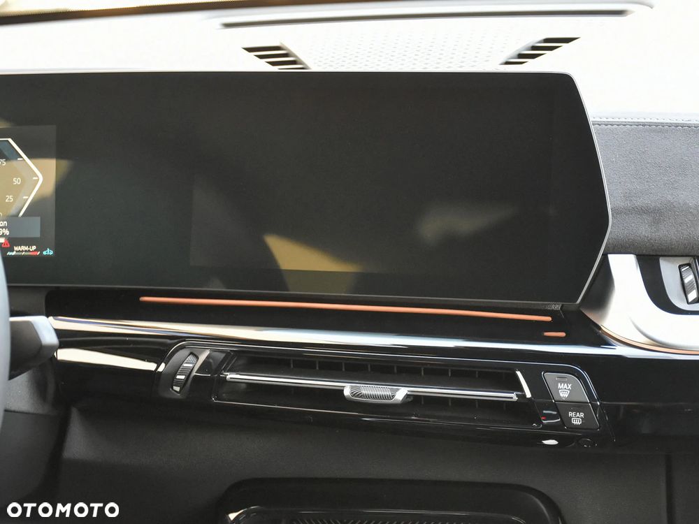 BMW X2 sDrive18d - 36