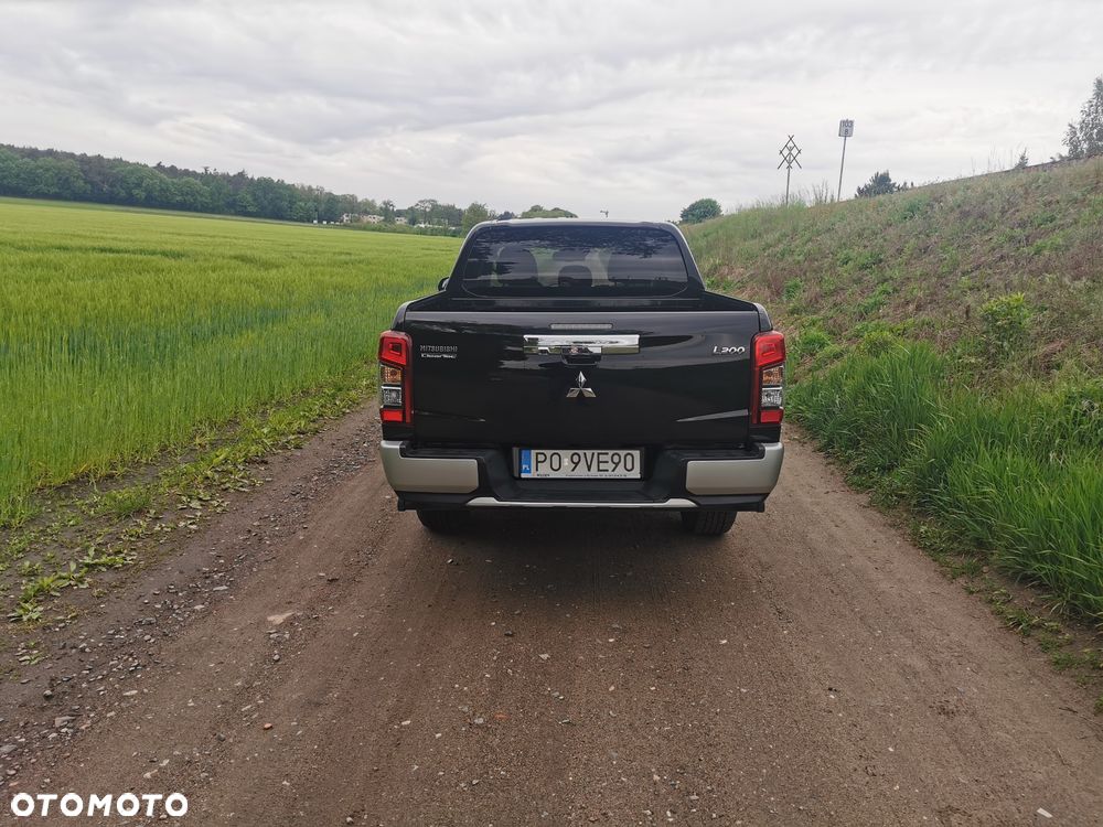Mitsubishi L200 2.2 d DC Instyle - 6