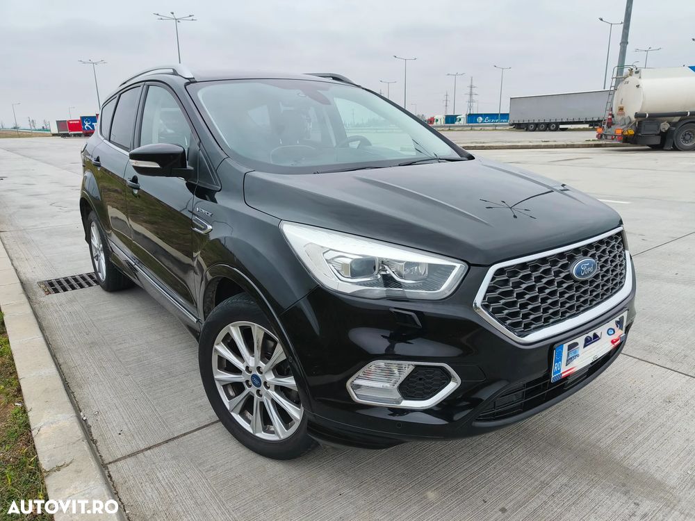 Ford Kuga - 1