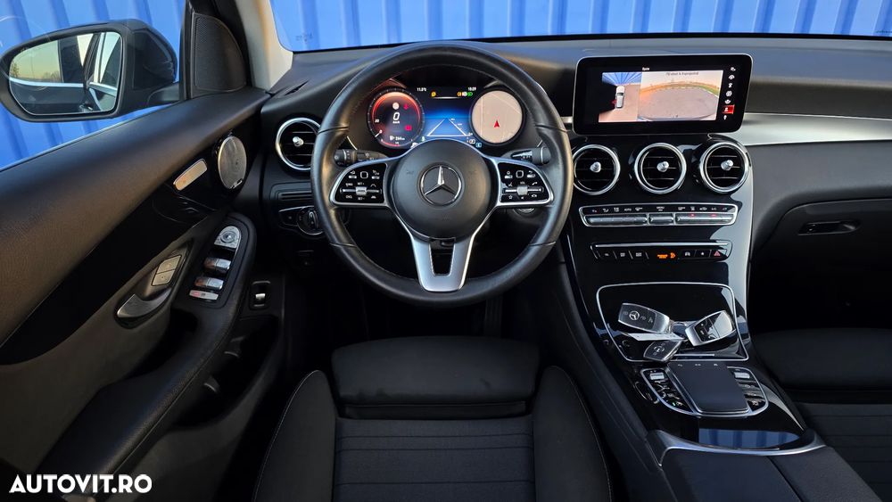 Mercedes-Benz GLC 300 d 4Matic 9G-TRONIC - 29