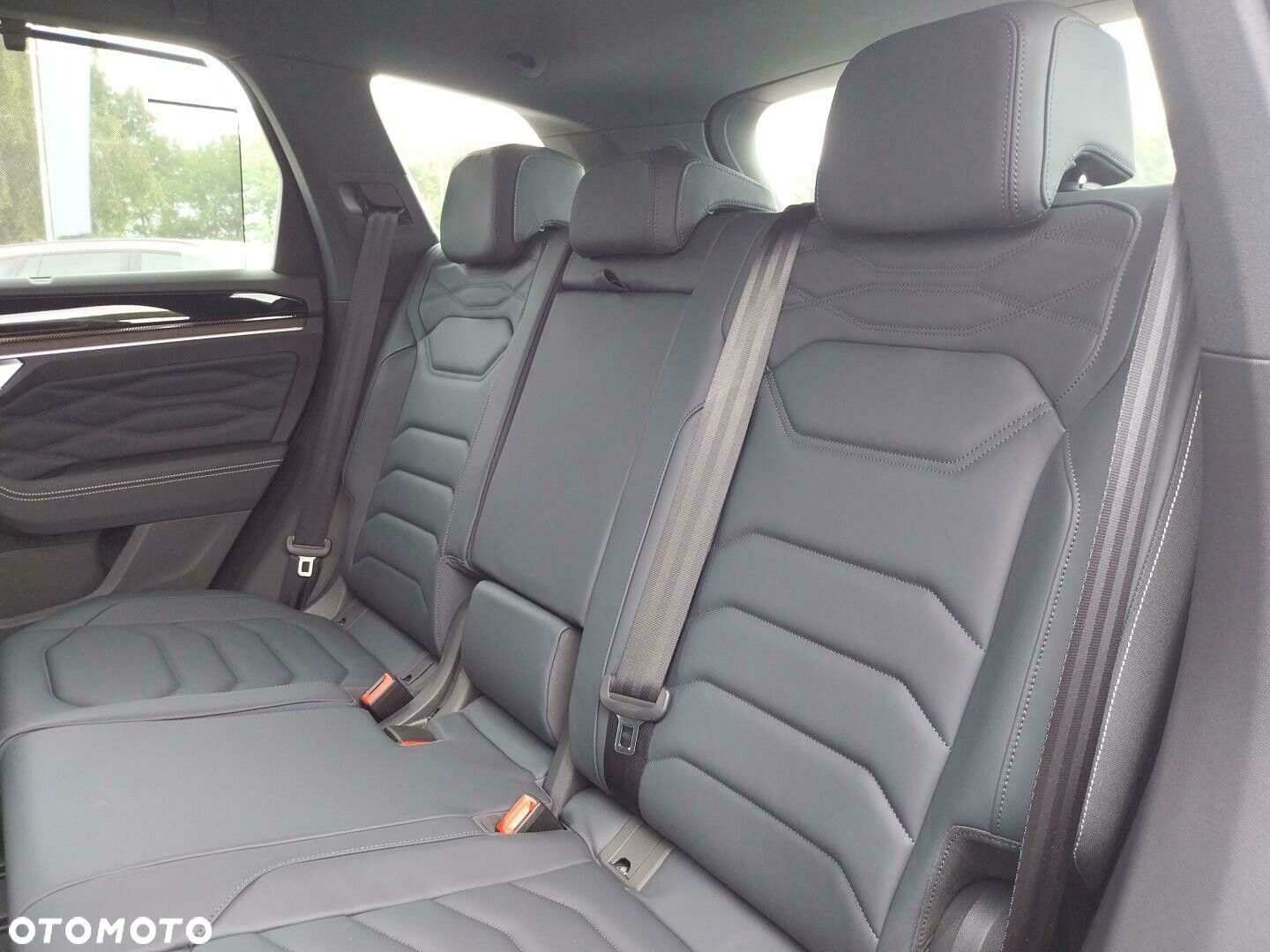 Volkswagen Touareg - 19
