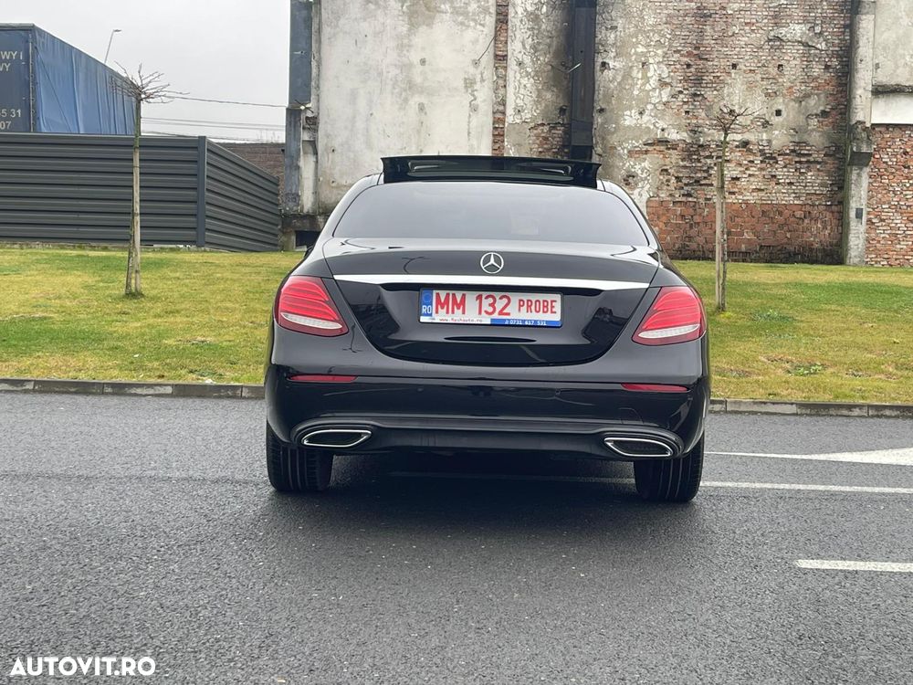 Mercedes-Benz E 220 d 4Matic T 9G-TRONIC Avantgarde - 32