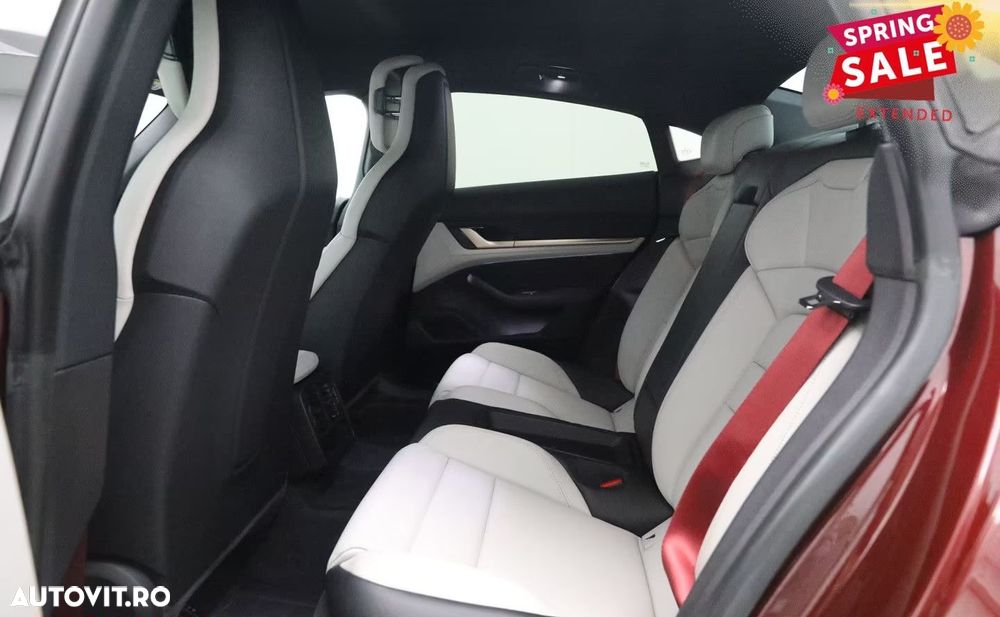 Porsche Taycan Sport Performancebatterie Plus - 23
