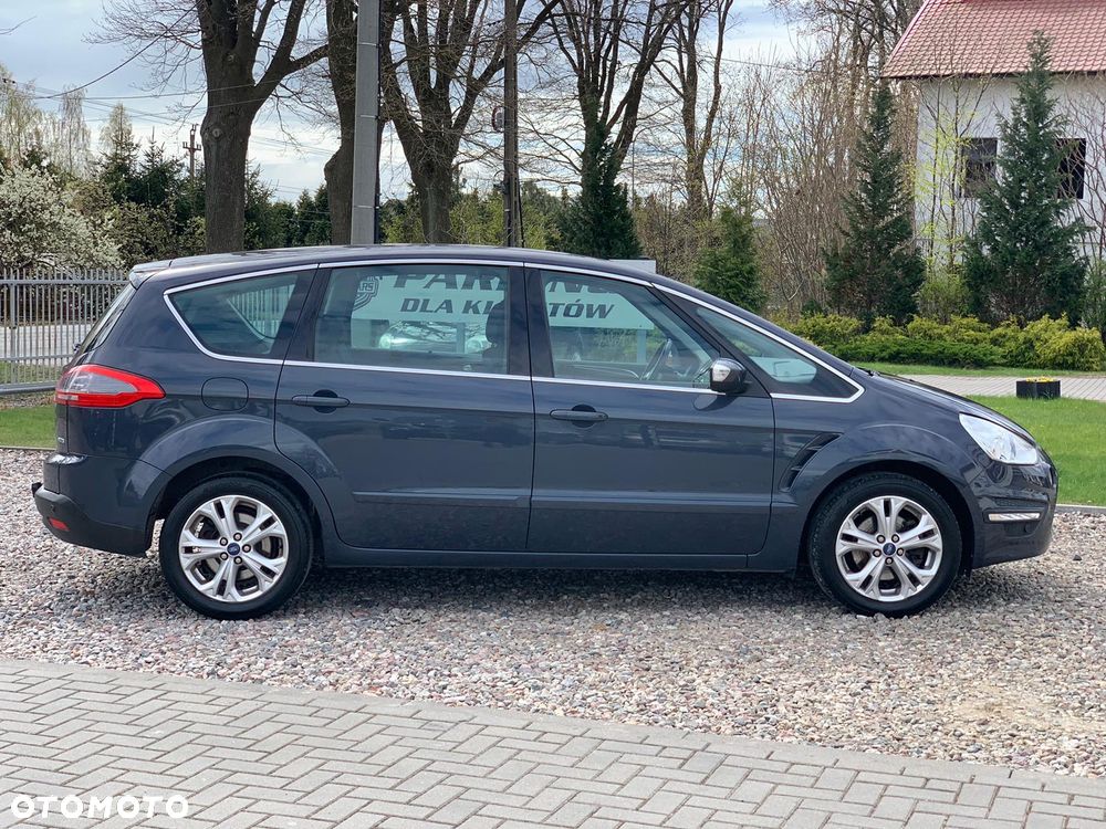Ford S-Max - 9