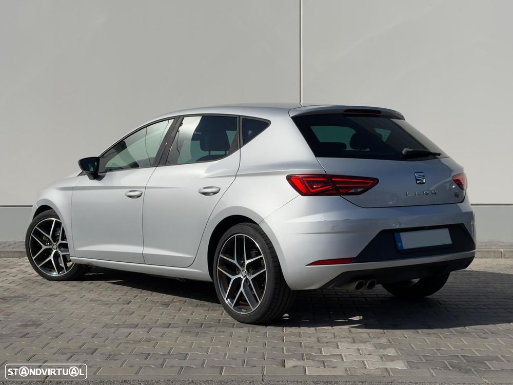 SEAT Leon 2.0 TDI DPF S&S DSG FR - 12