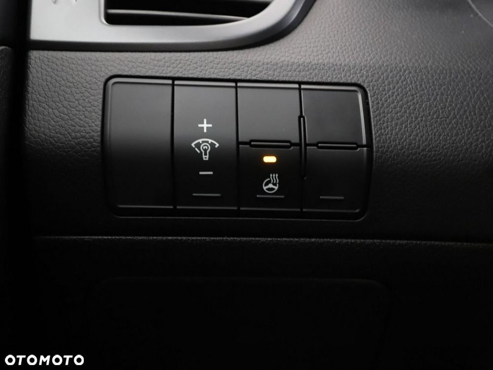 Hyundai i30 1.6 T GDI Turbo - 34